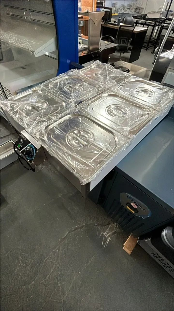 Buffet Térmico de Mesa 6 Cubas 220V (Anselmo)