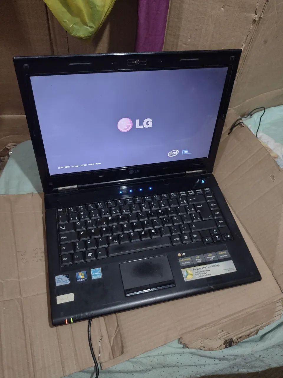 Notebook dual core Pentium carregador direto