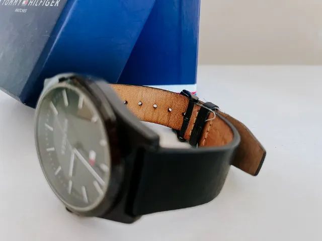 Relógio Tommy Hilfiger Masculino Couro Preto - Foto 4