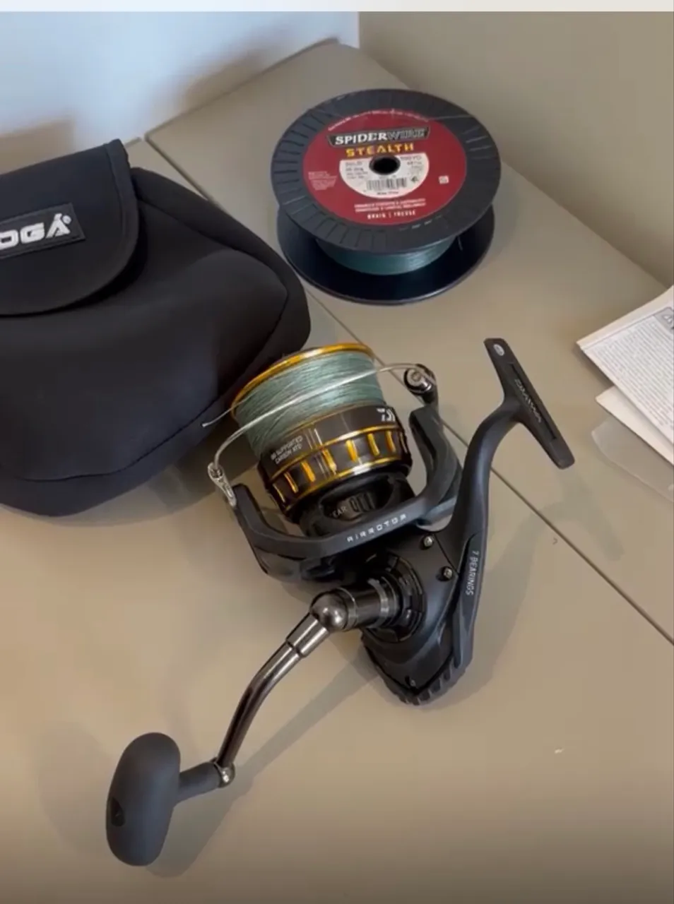 Molinete Daiwa Sprinter ST 5000 SDX importado Japan. - Hobbies e