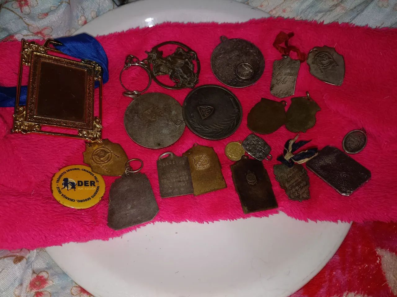 Medalhas antiguidades colecionador - Foto 2