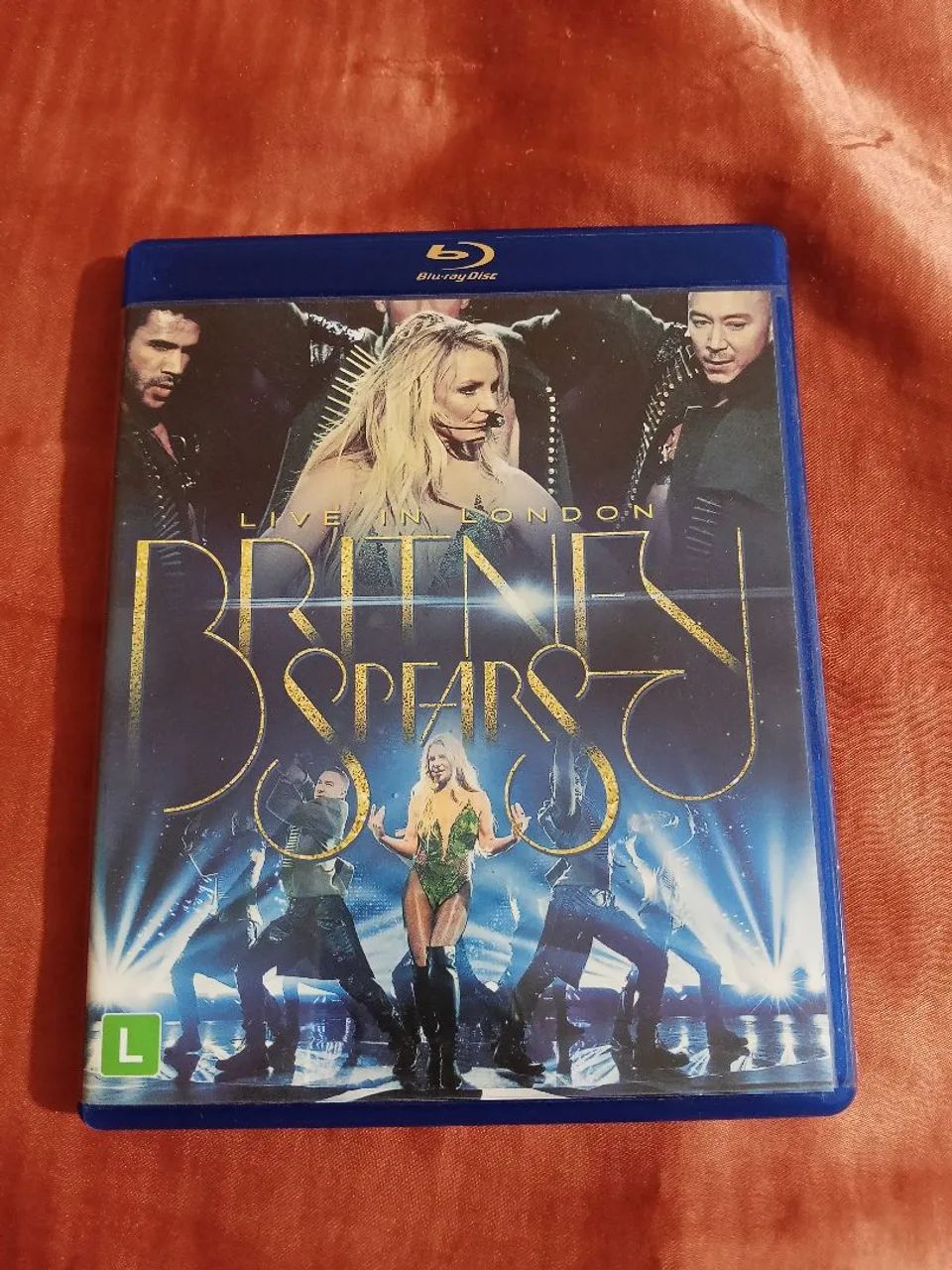 Britney Spears live in London.