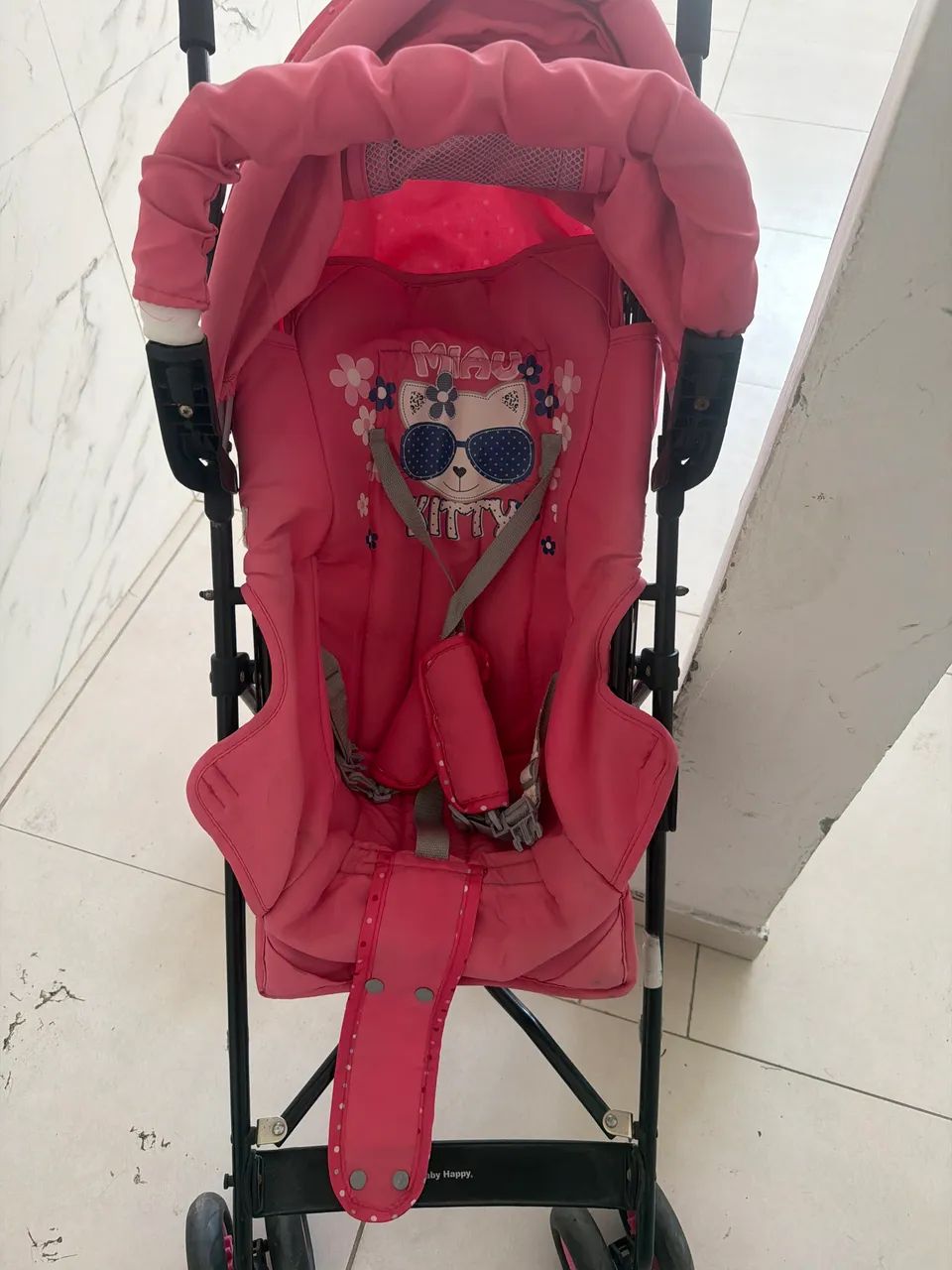 Vendo carrinho de bebê?