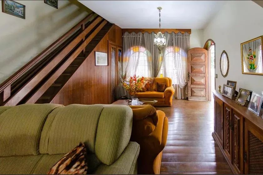 Casa à Venda - Padre Eustáquio, 4 Quartos, 240 m2