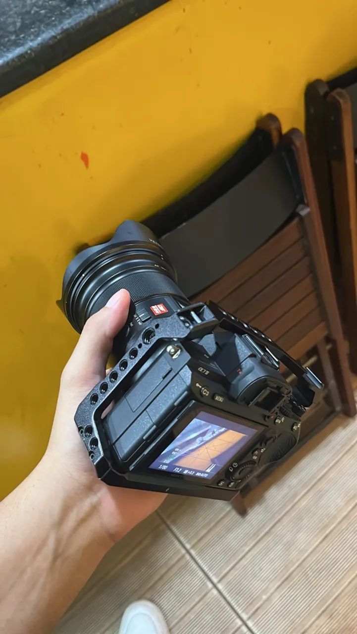 Sony a7iii + acessórios 