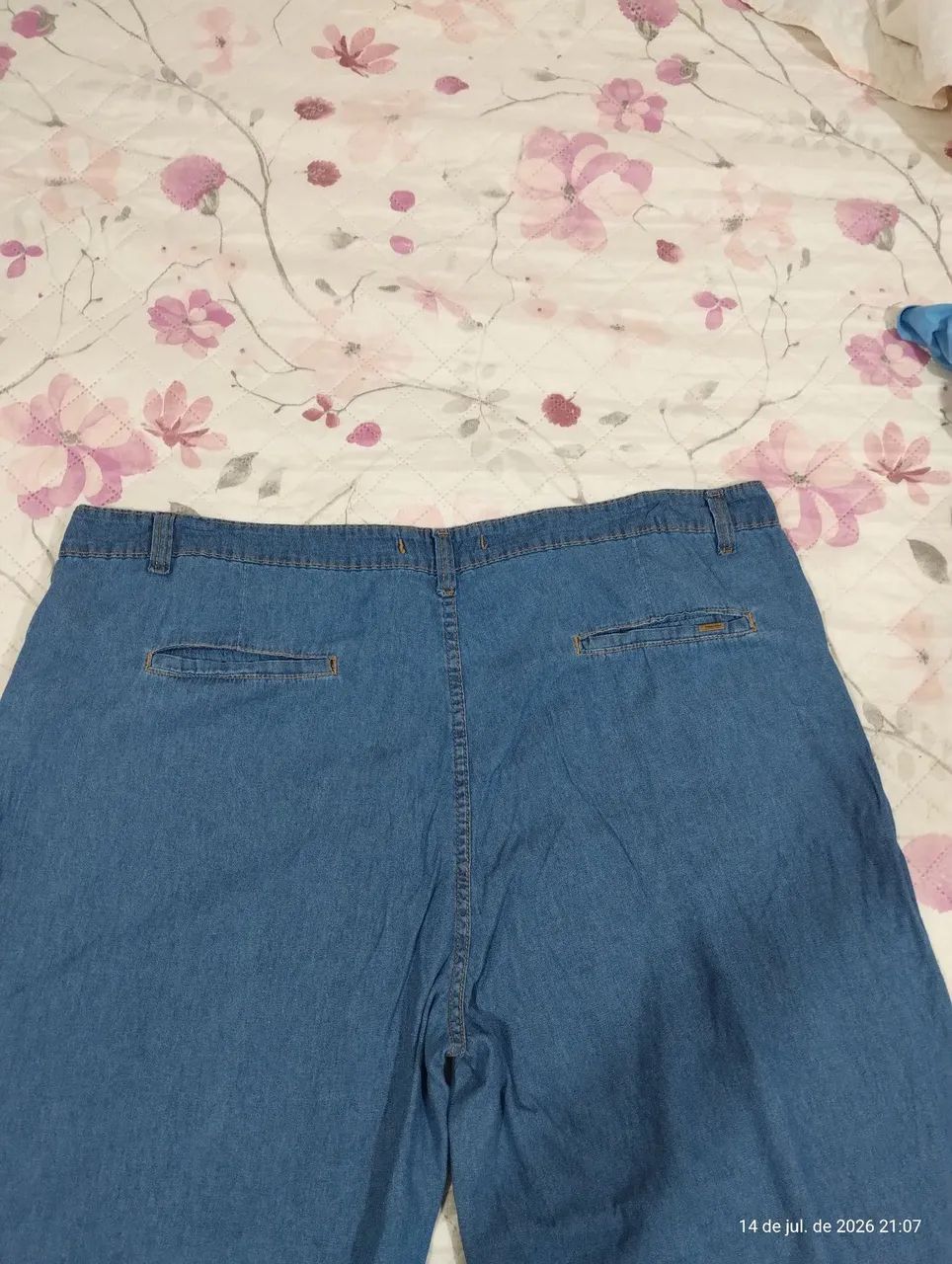 Calças Plus Size Feminina semi nova - Foto 2