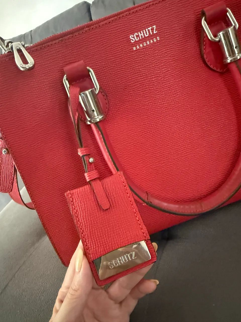 Bolsa Schütz, Grande e Vermelha - Foto 3