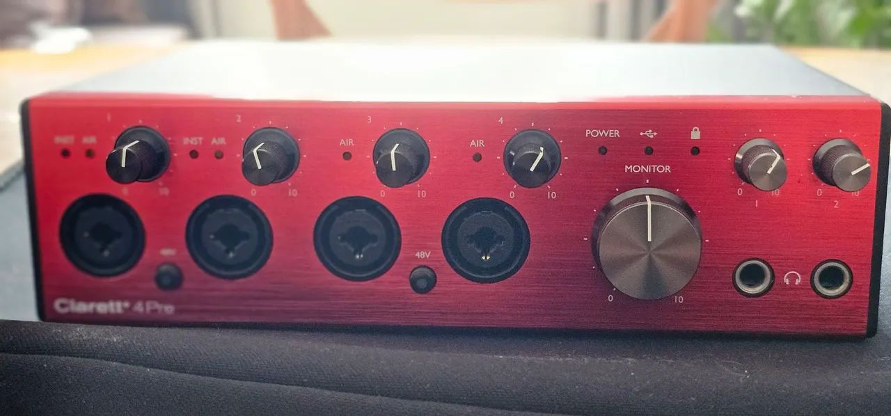 Focusrite Clarerr+ 4Pre - Foto 2