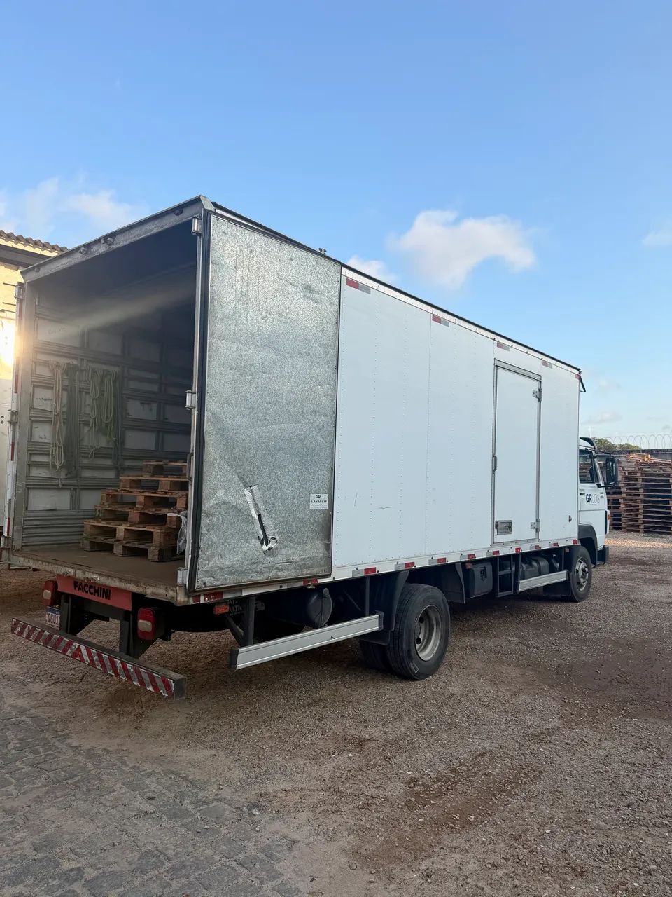 VW delivery 10-160  - Foto 4