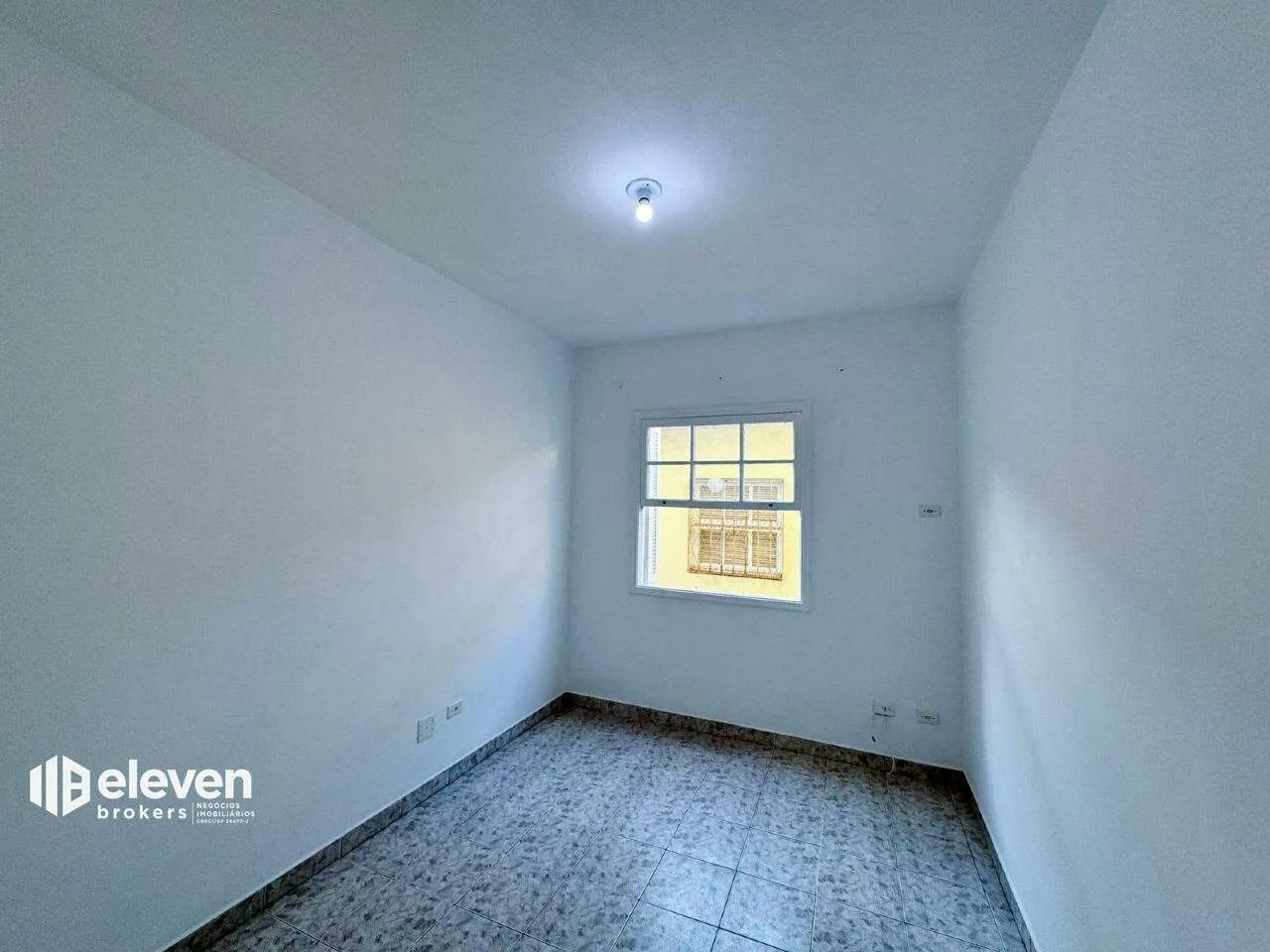 Apartamento para Alugar no Gonzaga | Frente | 2 Dorms | 1 Vaga | R$ 3.000,00 - Foto 3