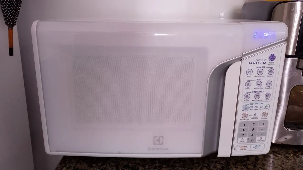 Microondas Eletrolux 31 litros 