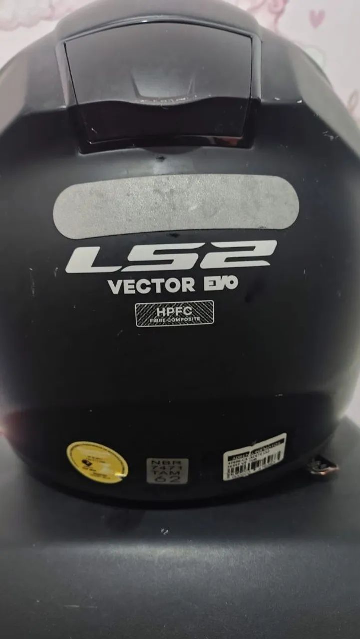 Capacete e Baú 