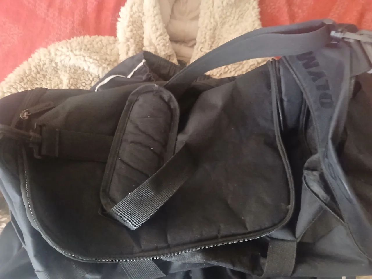 Roupas e acessorios usados. - Foto 5