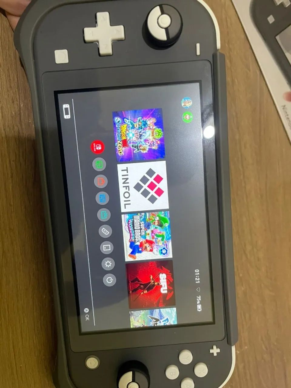 Nintendo Switch Lite Desbloqueado 64GB Cinza - Consoles de Vídeo