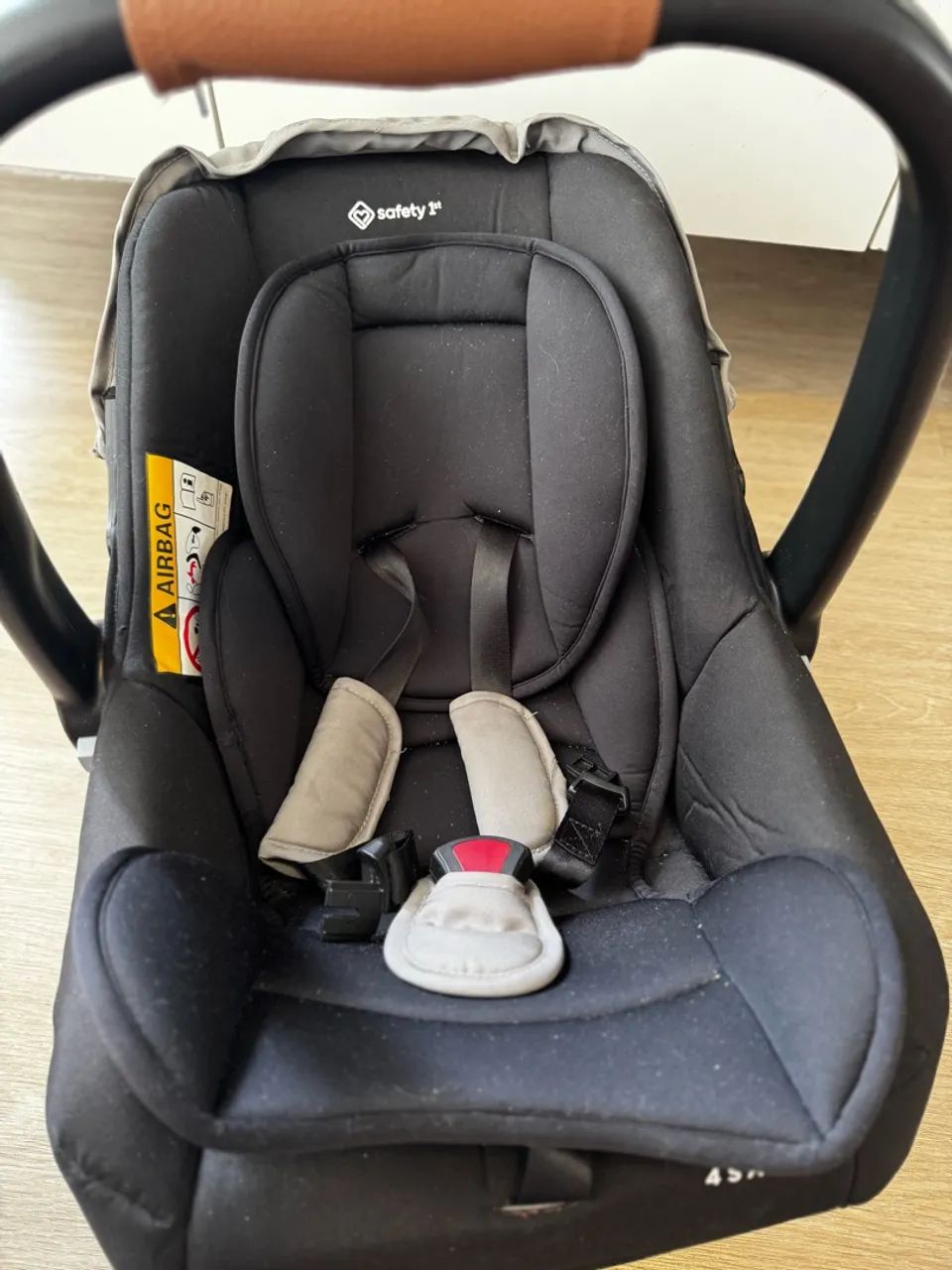 Bebê conforto Safety 1st e Base Isofix  - Foto 2