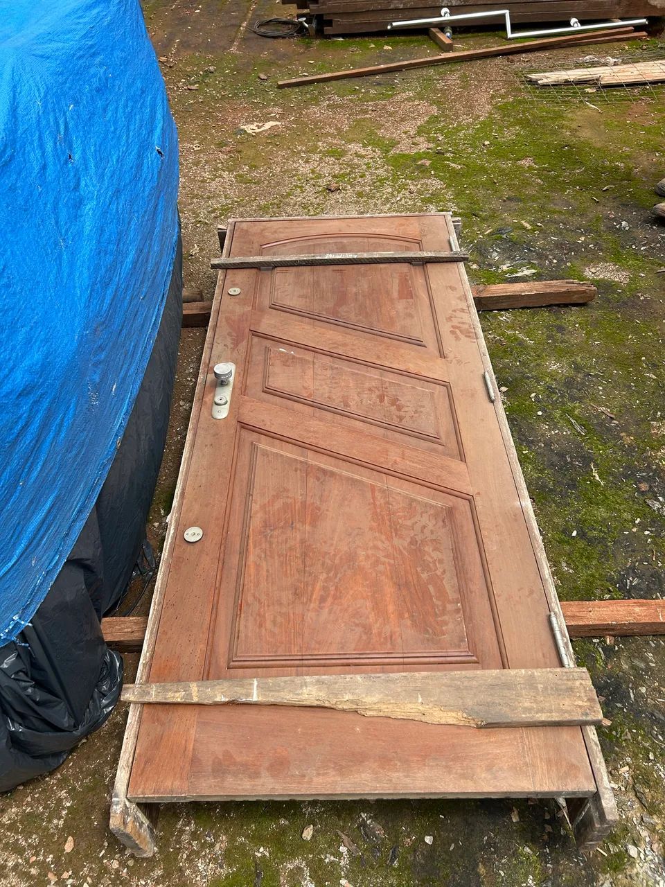 Vendo portas e janelas madeira maciça  - Foto 3