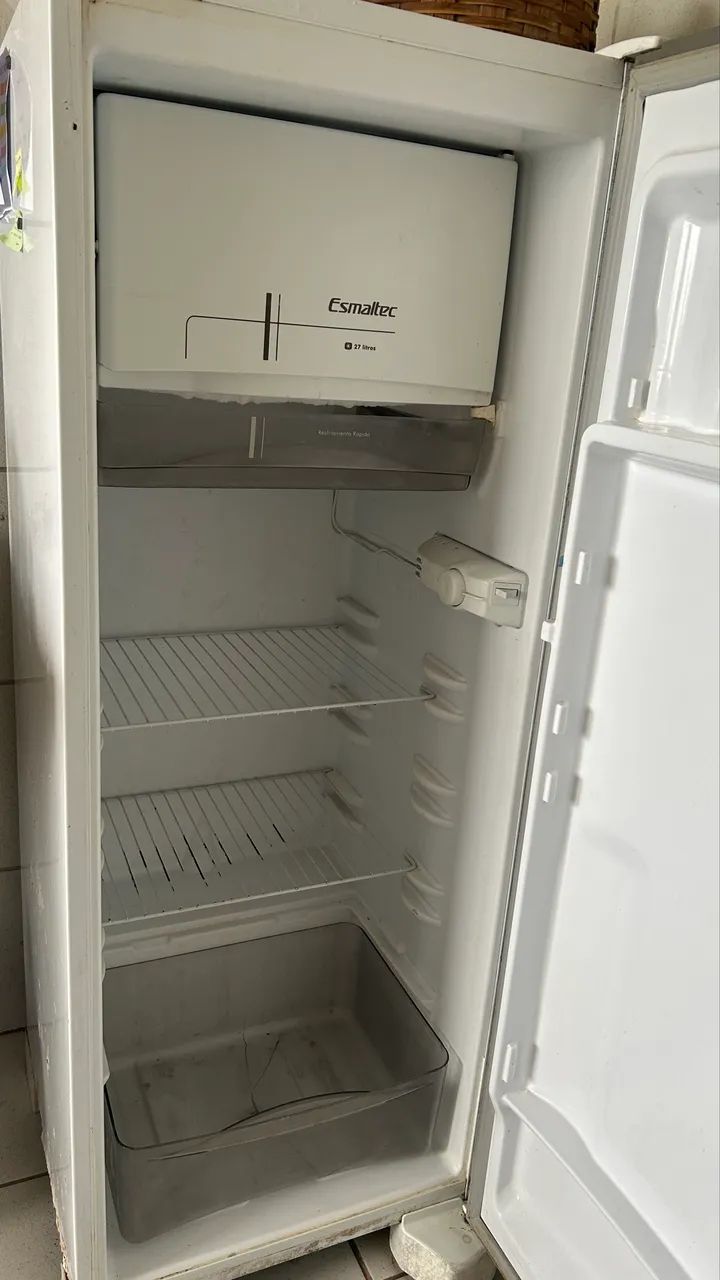 Vendo- Geladeira  - Foto 3