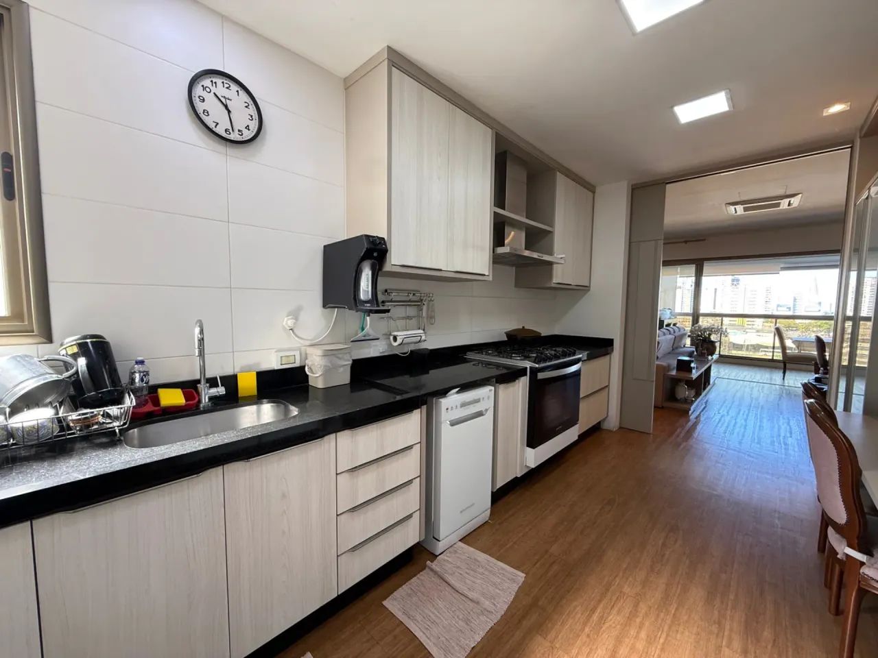 Apartamento com 4 Quartos e 176 m² na Zona 7 - Maringá/PR - Foto 5