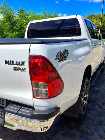 Toyota Hilux SRX 2017 único dono diesel IMPECÁVEL!!! - Foto 11