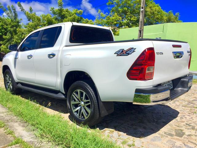 Toyota Hilux SRX 2017 único dono diesel IMPECÁVEL!!! - Foto 10