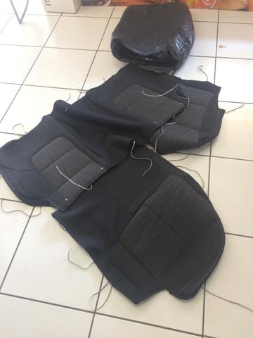 Capa pra bancos de carro - barbada