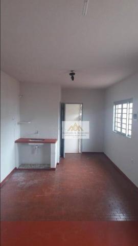 Kitnet com hall de entrada, sala/dormitório, cozinha, wc social e área de serviço; piso ve - Foto 5