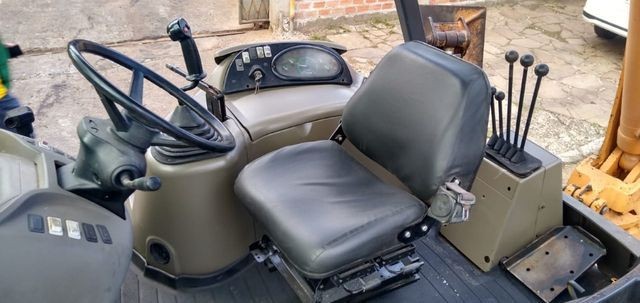 Retroescavadeira Case 580M 4x4 Ano 2009 - Foto 4
