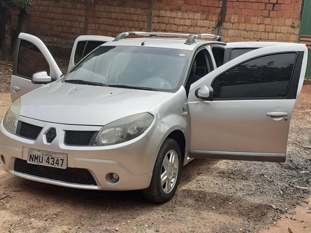 Vendo sandero 1.6 - Foto 11