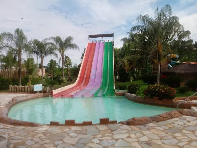 Apartamento com parque aquático - Foto 3