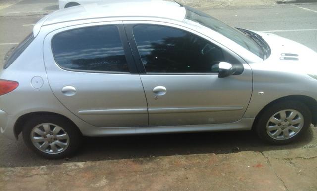 Peugeot 207 1.4 HB XR 2011 - Foto 5