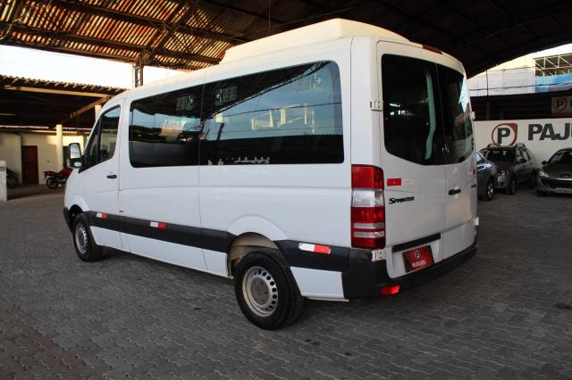 SPRINTER 2012/2013 2.2 415 CDI VAN 16 LUGARES TETO BAIXO 16V BI-TURBO DIESEL MANUAL - Foto 4