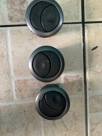 Difusor saida ar painel renault sandero original cada 50 reais