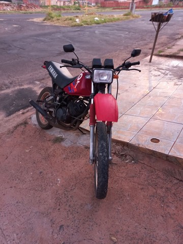 MOTO DT 180