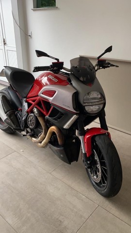 DUCATI DIAVEL 1998 CARBON