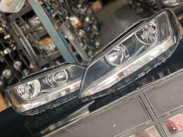 Par Farol Jetta 2011 2012 2013 2014 2015 2016 original sem detalhes Último par em estoque  - Foto 5