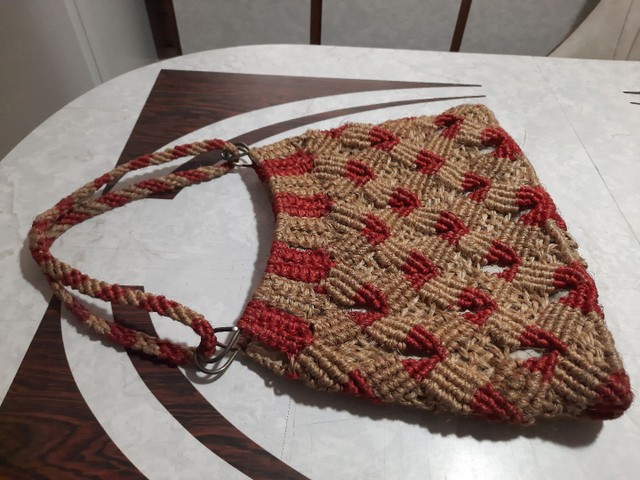 vintage needlepoint bolsa