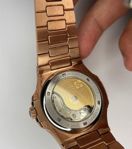 Rel ógio Patek Philippe Nautilus - Foto 2