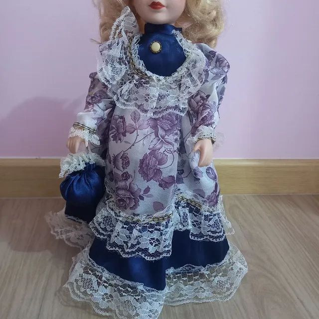 Vendo boneca de porcelana estilo dama antiga - Foto 5