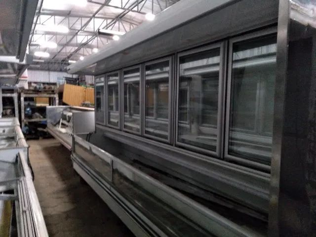 balcao congelado expositor combinado com portas superiores e ilha - Foto 2