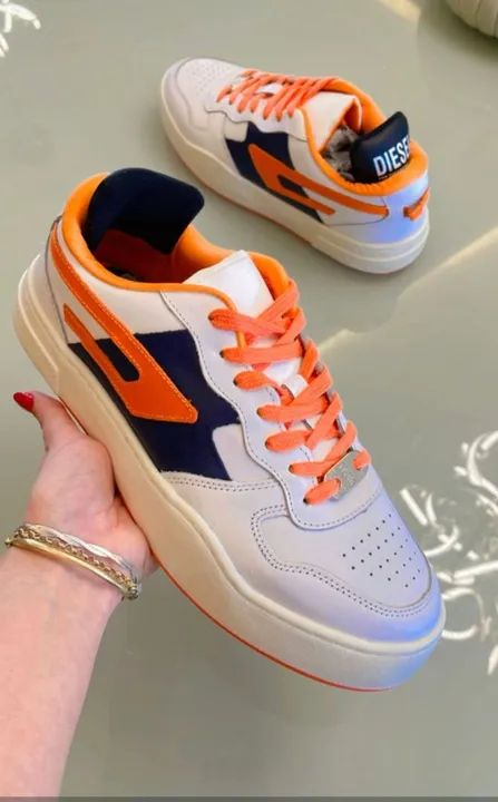 Tênis Diesel Branco e Laranja