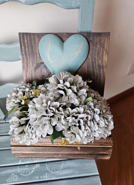 Floreira rústica com ganchinhos - Foto 5