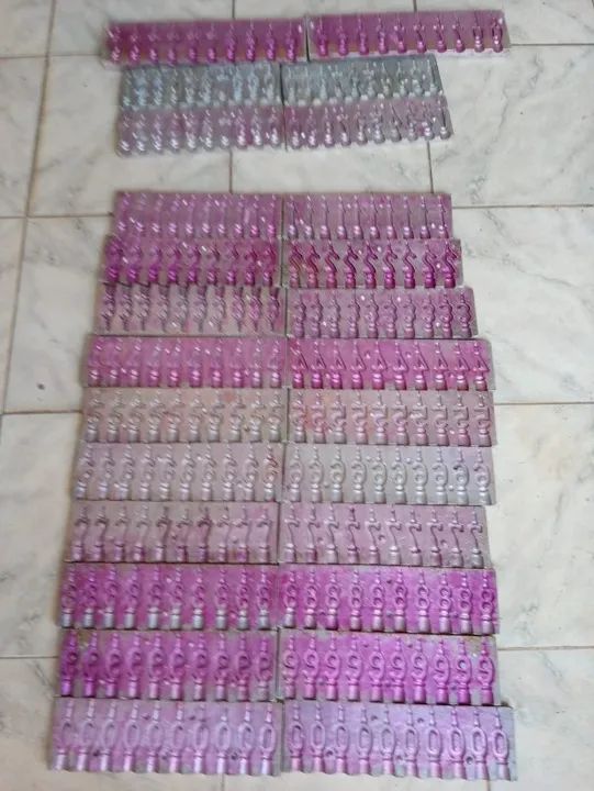 Forma em alumínio para velas de aniversário - Foto 2