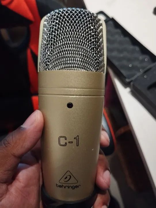 Microfone Condensador Dourado C1 Behringer  - Foto 2