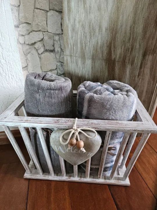 Cesto decorativo com mantas - Foto 4