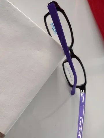 óculos infantil  material leve flexível tr 90, haste cor lilás com mola