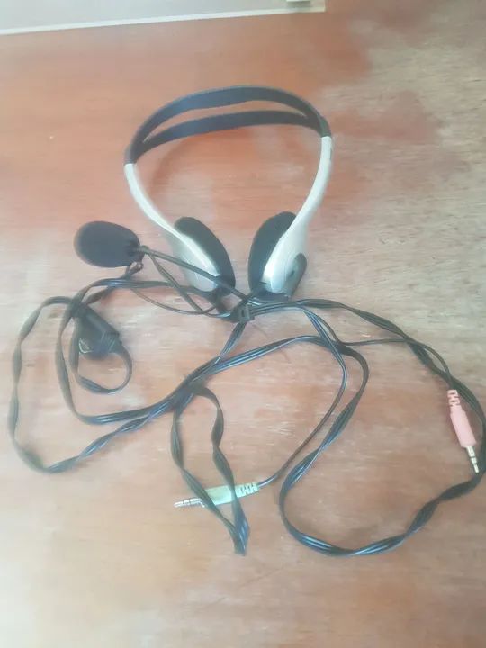 Fone de Ouvido com Microfone. - Foto 2