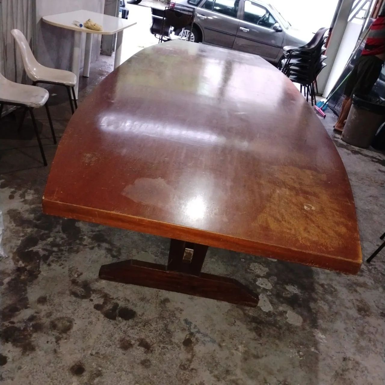 Mesa de madeira grande de mogno segurança residencial - Foto 2