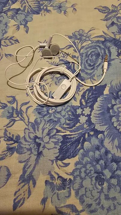 Fone de ouvido Samsung modelo GH59-11129H