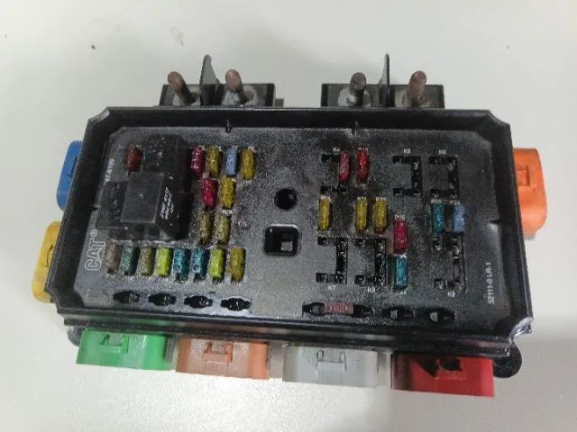 Caixa de fusíveis CAT 416E p/n 247-8199