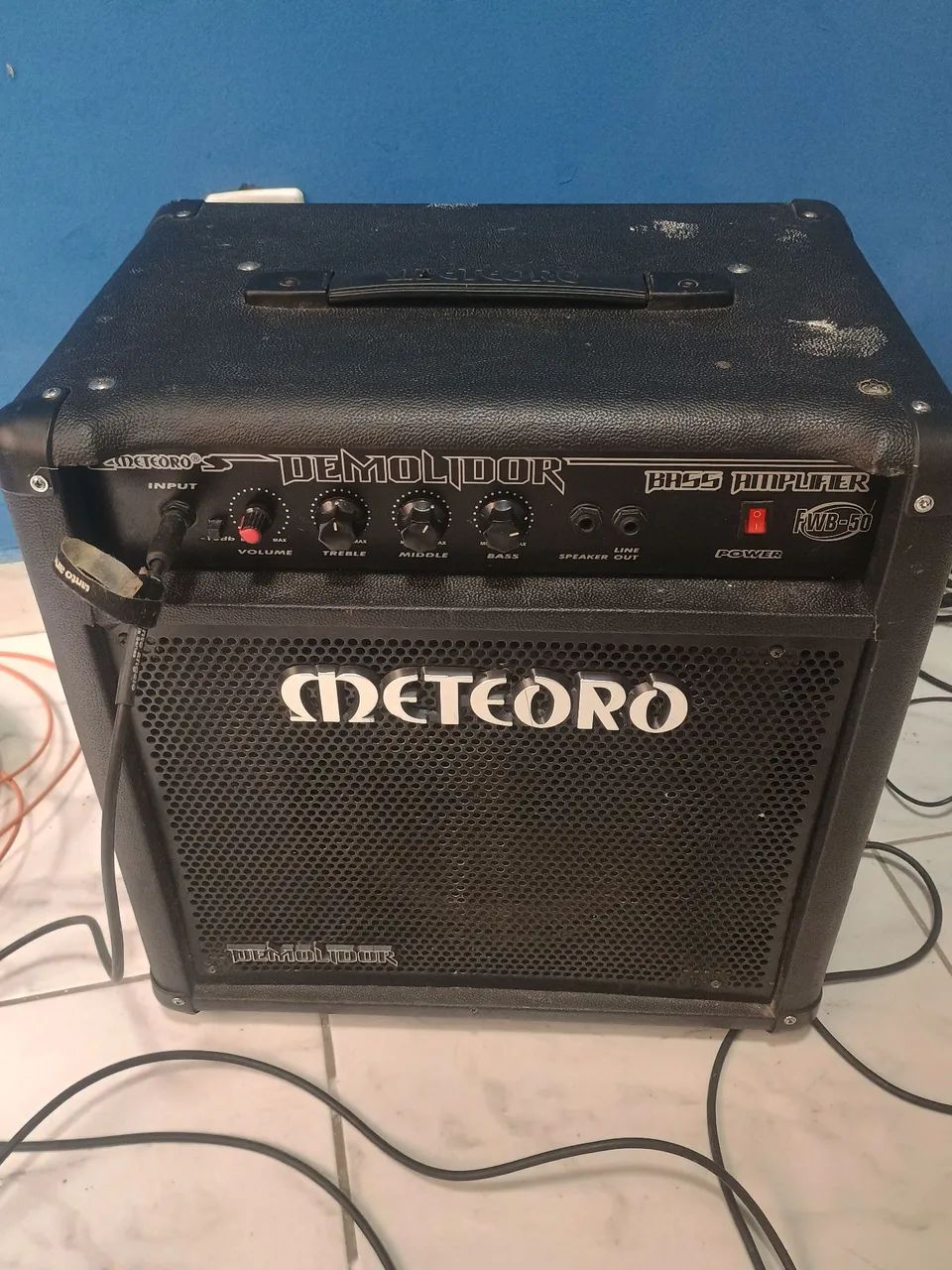 Amplificador de Baixo Meteoro Demolidor FWB-50
